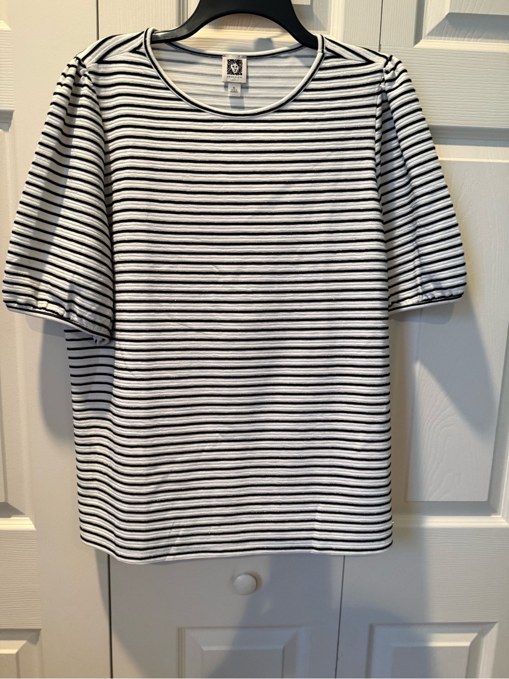 # Anne Klein XL Black, White & Silver Striped Top